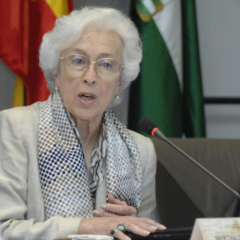 Myrtha Casanova: No es por casualidad